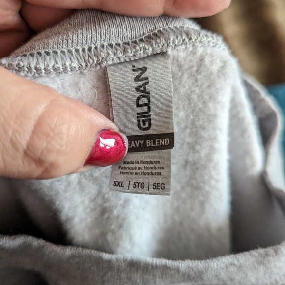 5X Hollywood Crime Scene Podcast Sweatshirt Gildan - Picture 5 of 5